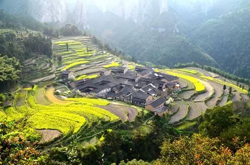 [方略视角]五一旅游人少的地方 国内原始处女地美景